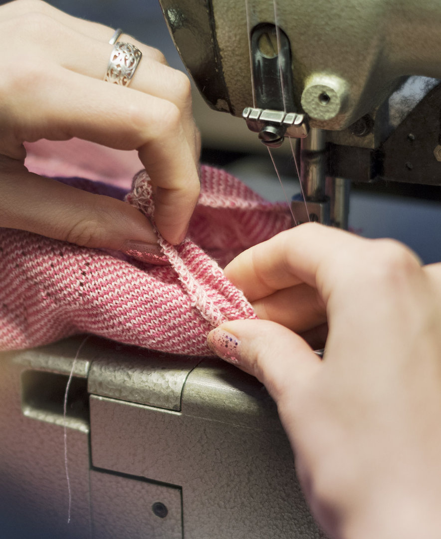 Customization and Knitwear Maintanence